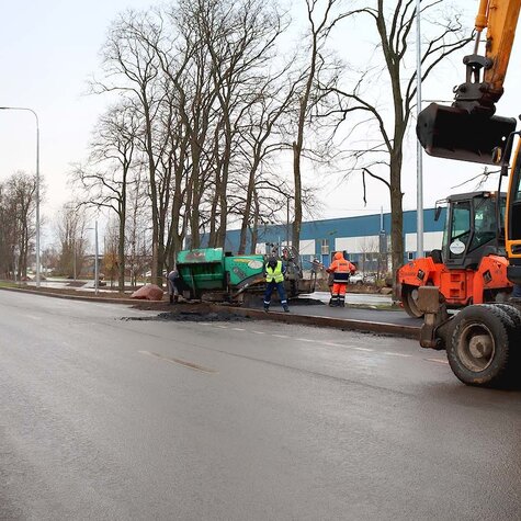 Более 16,6 млрд рублей выделено на развитие региональных дорог
